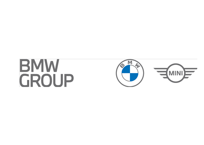 Übergabe der BMW-Fahrzeuge an Landesverbände
